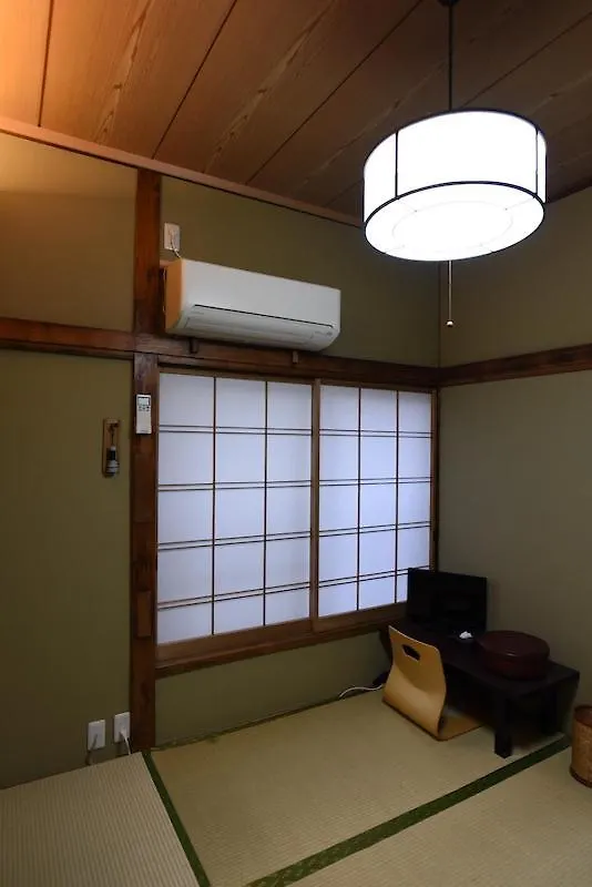 Ryokan Sansuiso Tokio Japón